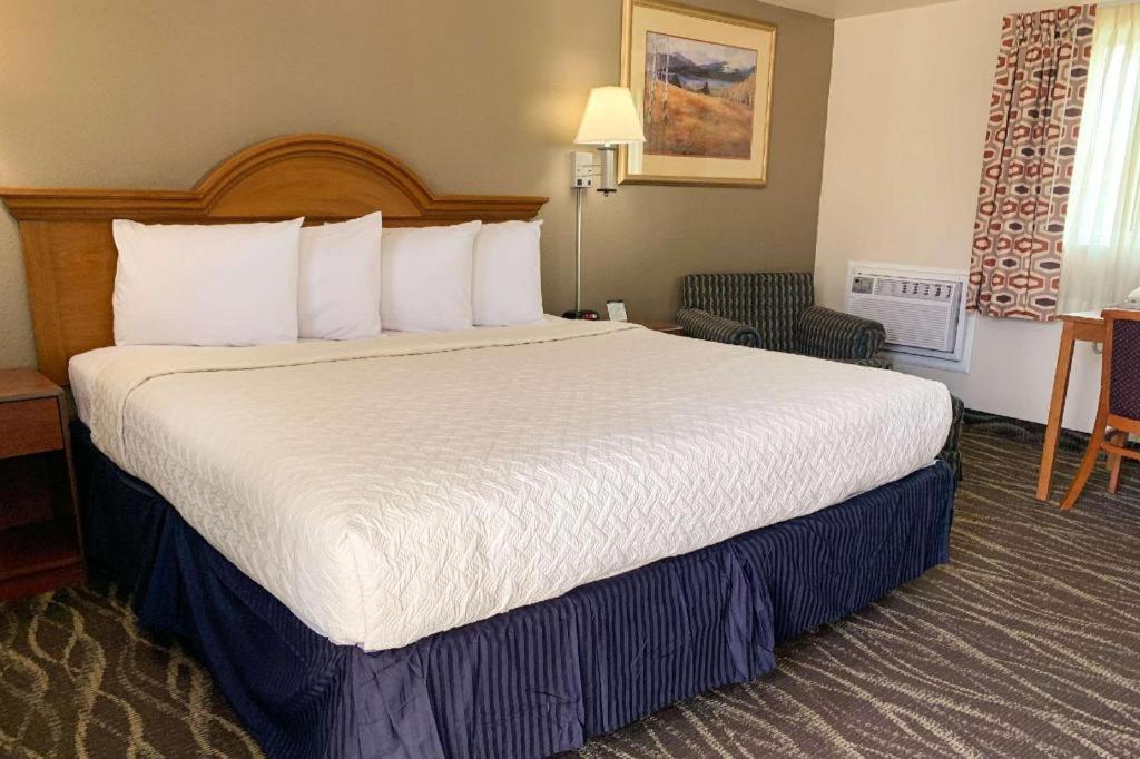 Hotel Rodeway & 2*