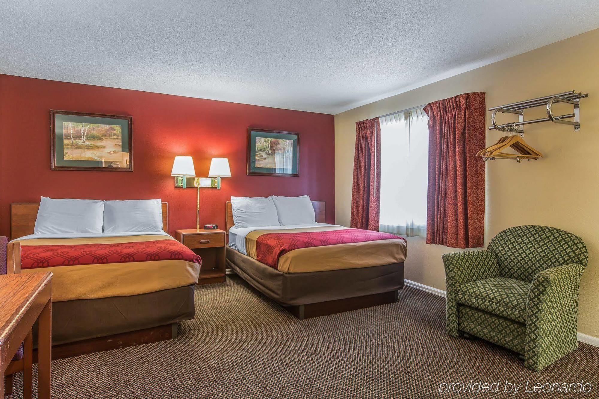 Hotel Rodeway & 2*