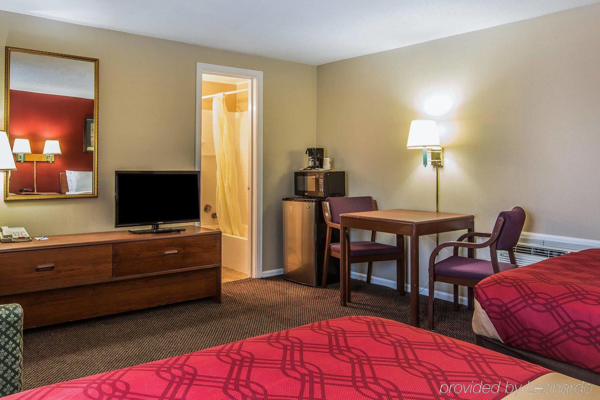 Rodeway & Hotel Sheridan